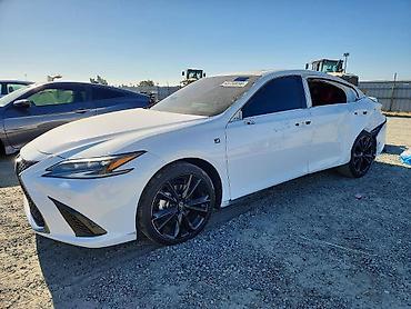 inter: Lexus ES: 2022 г., 2.5 л, Автомат, Гибрид — 3