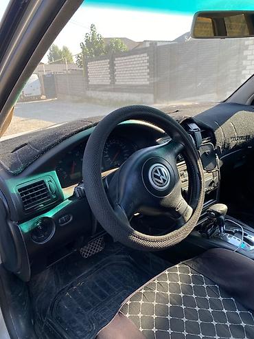 машина вариантга: Volkswagen Passat Variant: 1999 г., Бензин, Универсал — 9