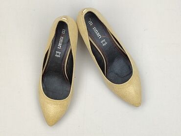 sandaly na koturnie lasocki: Monnari, Flat shoes for women, size 39