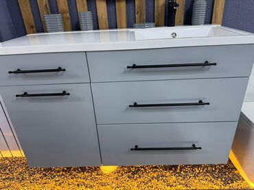 Hamam üçün aksessuarlar: Məhsul: Hamam üçün müasir mebel və aksesuarlar dəsti Təsvir: - Divara — 22