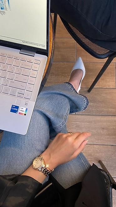 macbook pro m3: Online Operator xidməti Xanımlar və tələbələr üçün ən ideal iş — 1