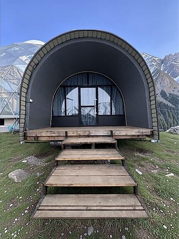 Аренда юрт: Глэмпинг-домик «Swallow» в горах - Архитектура: арочный модуль на — 1
