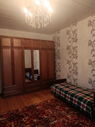 Долгосрочная аренда домов: 130 м², 3 комнаты, Интернет