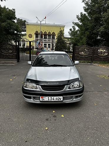 Транспорт: Toyota Avensis: 1999 г., 1.6 л, Механика, Бензин, Седан — 1