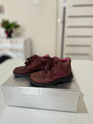 Women's Sneakers and athletic shoes: 1-2. Фото Кроссовки модные классные удобные для девочек. Размер 28 — 12