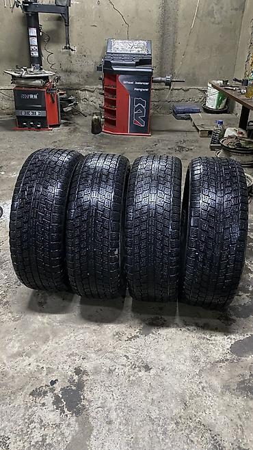 Шины: Шины 225 / 65 / R 17, Зима, Б/у, Комплект, Внедорожные (АТ/МТ), Германия, Hankook — 2