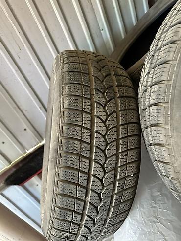 Зимние шины Bridgestone Blizzak LM-32 - Размер: 205/60 R16 - Индекс
