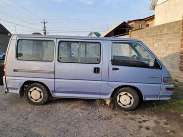 продаю или меняю с доплатой: Mitsubishi L300: 1992 г., 2 л, Механика, Бензин, Вэн/Минивэн