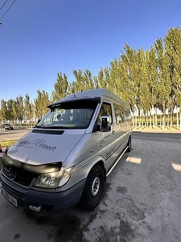 Унаа сатуу: Mercedes-Benz Спринтер: 2004 г., 2.2 л, Кол менен иштөөчү, Дизель, Van — 2