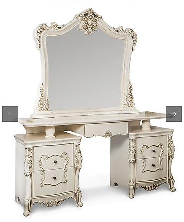 office table: Спальный гарнитур в классическом стиле с изысканной резьбой и — 4