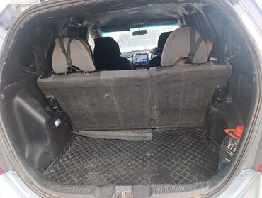 Honda: Honda Fit: 2002 г., 1.3 л, Вариатор, Бензин, Хэтчбэк — 2