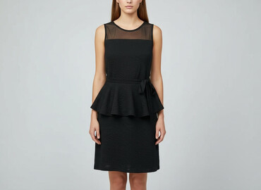 sukienki z piórami czarna: Women`s dress, size S