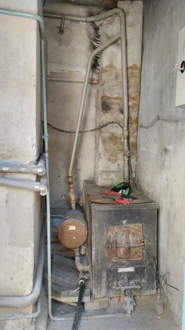 Отопление: Рабочие дни с понедельника по пятницу. суббота и воскресенье — 26