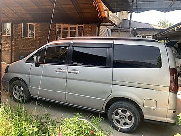 bud e9: Nissan Serena: 2000 г., 2 л, Вариатор, Газ, Минивэн — 8