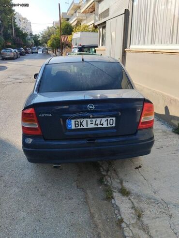 Opel Astra: 1.4 l | 2002 year | 100000 km. Limousine