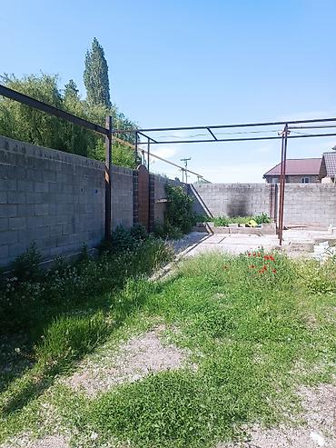 Продажа коттеджей и домов: Продается дом в Новопавловке Участок правильной формы 4, 5 сотки. Дом — 6