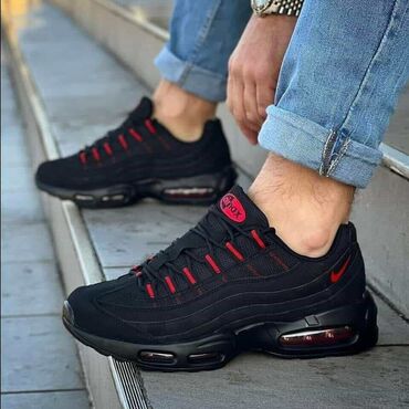 skechers crvene patike: Patike, Nike, veličina - 46