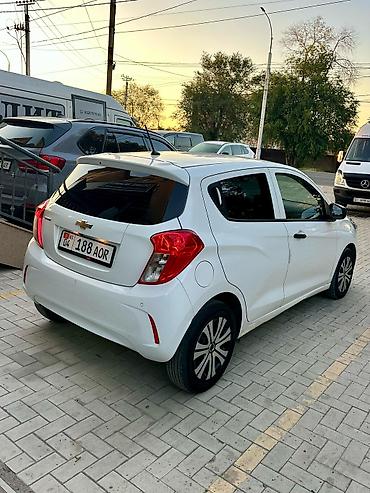 spark 2016: Chevrolet Spark: 2020 г., 1 л, Вариатор, Бензин, Хэтчбэк — 5
