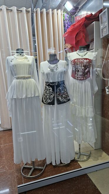 Вечерние платья: Вечернее платье, Русалка, Длинная модель, Без рукавов, Шлейф, M — 24