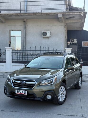 Subaru: Subaru Outback: 2019 г., 2.5 л, Типтроник, Бензин, Универсал