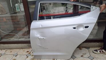 corolla runx: Эшик Арткы сол Hyundai