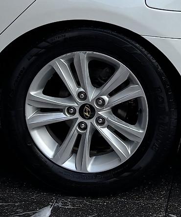 volkswagen təkər: Salam orginal usten gelme zavod 16 hyundai sonata diskleri diskde cat — 1