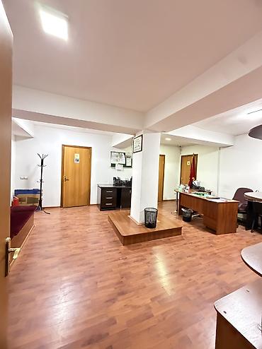 Продажа офисов: Продажа офисов 200 м², С ремонтом, Многоэтажное здание, 1 этаж — 8