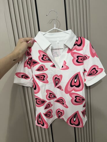 Верхняя одежда: Продаю детские вещи ☺️ Все Футболки по 350 сом Майка-450 Двойки -650