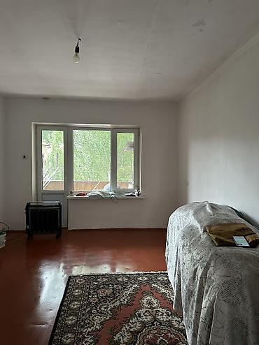 гостиничного типа квартира: 2 комнаты, 50 м², Хрущевка, 2 этаж, Старый ремонт — 5