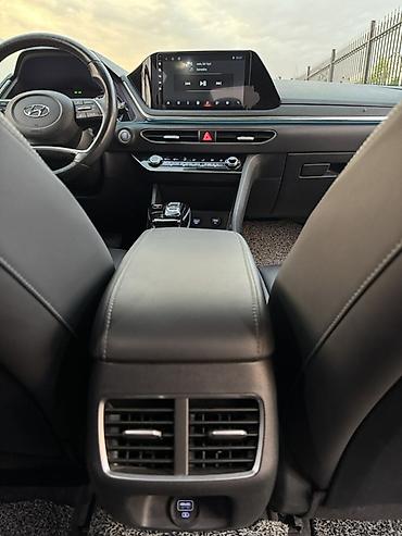 Hyundai: Hyundai Sonata: 2019 г., 2 л, Автомат, Газ, Седан — 4
