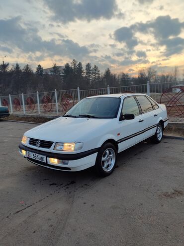 пасат б6: Volkswagen Passat: 1993 г., 1.8 л, Механика, Бензин, Седан