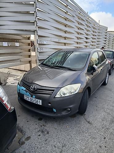 Toyota: Toyota Auris hatchback Xüsusiyyətlər: - Kuzov: 5 qapılı hatchback — 20