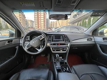 Продажа авто: Hyundai Sonata: 2020 г., 2 л, Автомат, Газ, Седан — 4