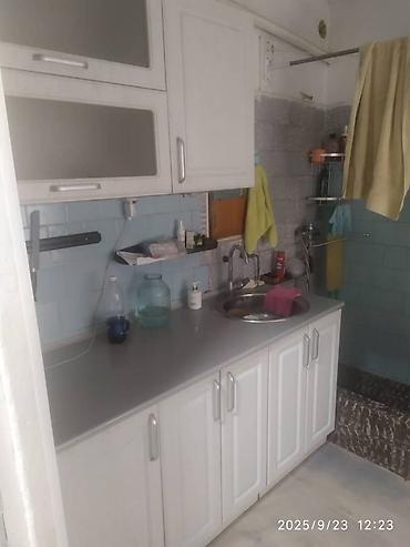 Продажа коттеджей и домов: Срочно!!!Продаётся жилой дом с земельным участком 5.6 соток на второй — 10