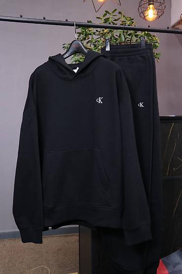 Жеке буюмдар: Эркектердин спорттук костюму, S, M, L, Calvin Klein, Жаңы, түсү - Боз, Акысыз жеткирүү — 2