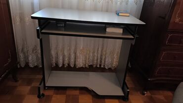 oyunçu kreslo: Az işlənib. Endirim olacaq