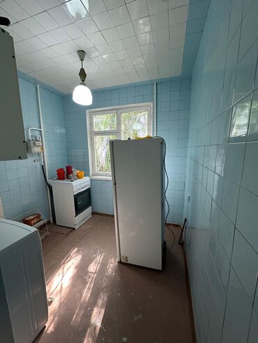 Продажа квартир: 3 комнаты, 58 м², 104 серия, 2 этаж, Старый ремонт