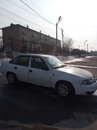 Daewoo: Daewoo Nexia: 2009 г., 1.5 л, Механика, Бензин, Седан