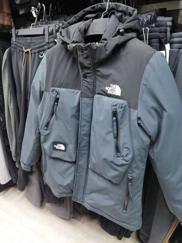 куртка зимняя мужская north face: Мужская зимняя куртка размер М цена со скидкой 2000 сом 🔥 цвет