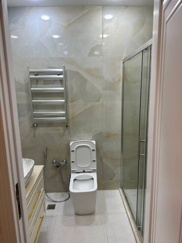 Uzunmüddətli kirayə mənzillər: Nərimanov rayonu, Azadlıq Bağçalar Evi Residensdə 20 mərtəbəli binanın -da lalafo.az — 10 Uzunmüddətli kirayə mənzillər: Nərimanov rayonu, Azadlıq Bağçalar Evi Residensdə 20 mərtəbəli binanın — 10