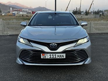 жак т 9: Toyota Camry: 2017 г., 2.5 л, Автомат, Гибрид — 4