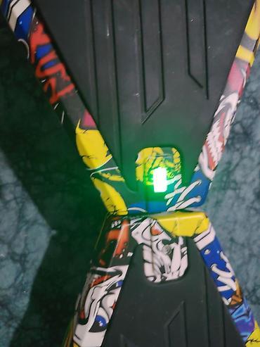 hoverboard ikinci el: Elektrikli hoverboard (öz-özünə tarazlaşan skuter) - Rəng: grafiti — 4