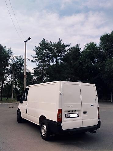 bew e34: Легкий грузовик, Ford, 2 т, Б/у — 7
