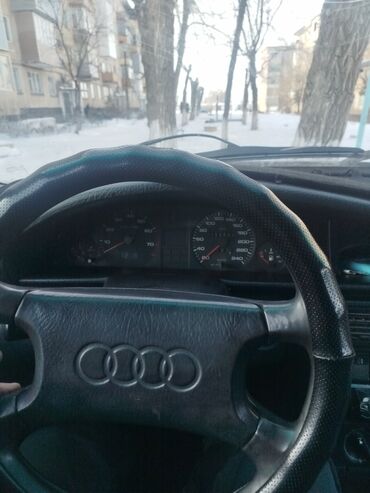 Audi: Audi 100: 1992 г., 2 л, Механика, Бензин, Седан — 15