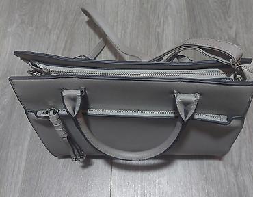 Accessories: Ženska torba Linsay – elegantna poslovno-casual torba u sivoj boji. - — 2