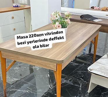 Taxta üstlü masa - Material: taxta teksturalı laminat üst, massiv