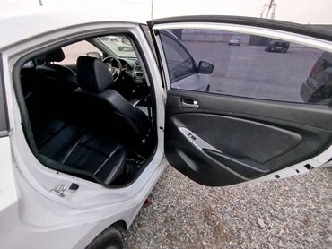 Hyundai: Hyundai Accent: 2019 г., 1.4 л, Автомат, Бензин, Седан — 8