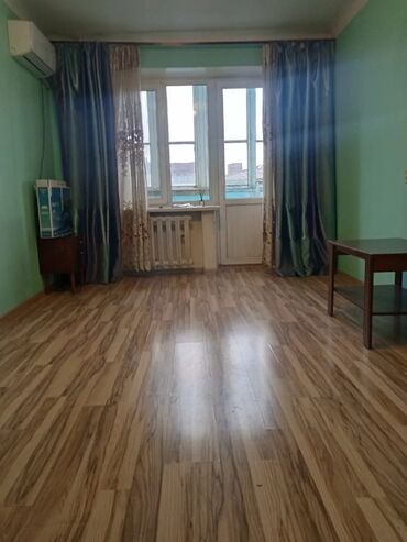 квартиры в районе бишкек парк: 2 бөлмө, 44 кв. м, Жеке план, 4 кабат, Эски ремонт