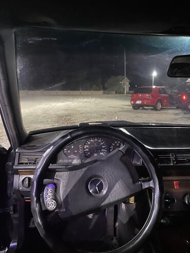 Mercedes-Benz: Mercedes-Benz W124: 1989 г., 2.3 л, Механика, Бензин, Седан — 15