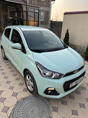 Chevrolet: Chevrolet Spark: 2017 г., 1 л, Автомат, Бензин, Хэтчбэк — 2